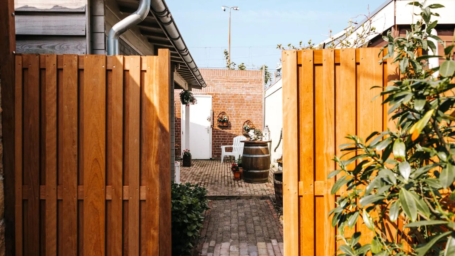 Rosa'S Cottage, Garden And Free Parking Zandvoort