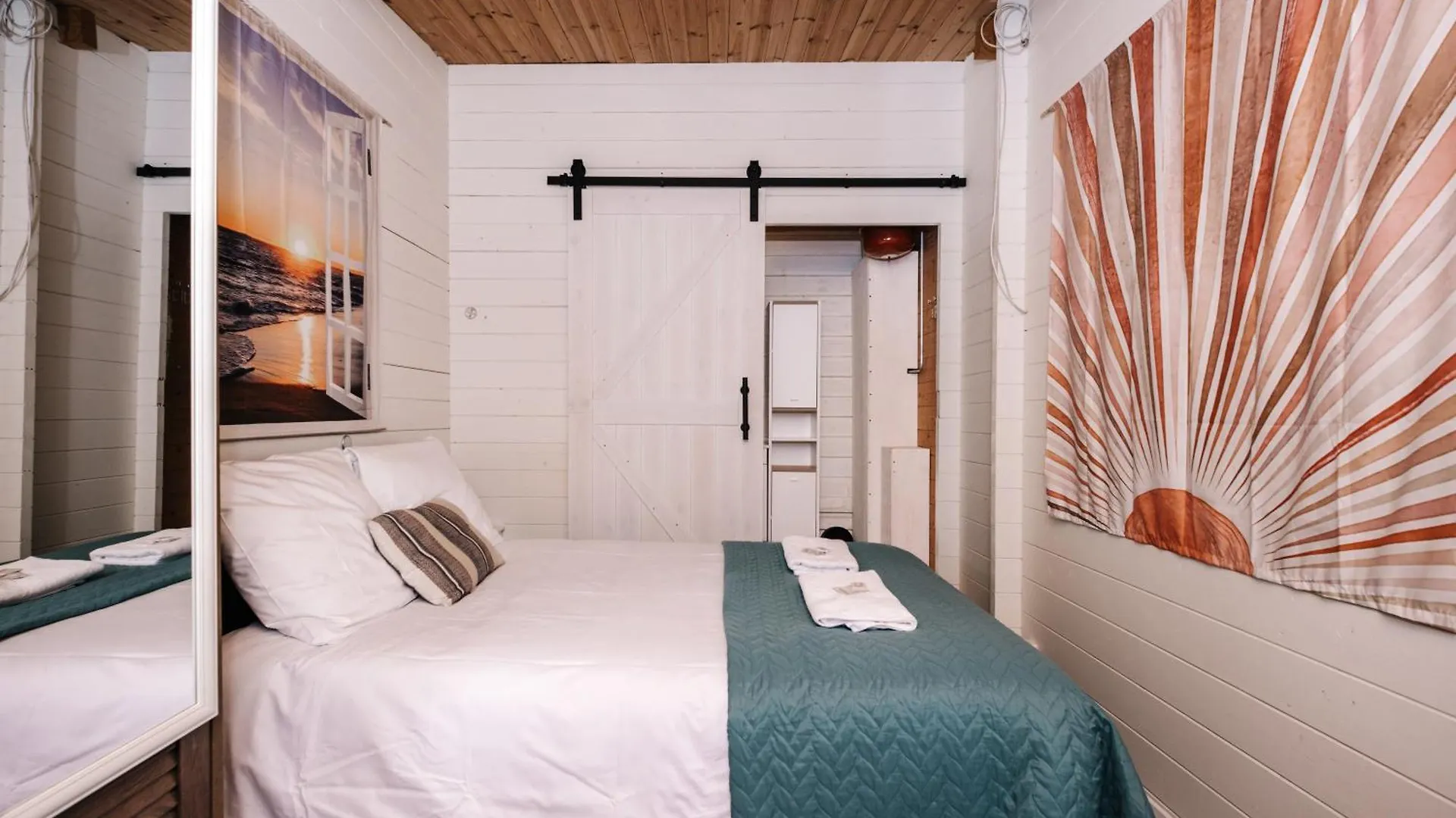 Apartment Rosa'S Cottage, Garden And Free Parking Zandvoort